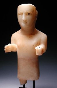 Postać męska (alabaster) autorstwa Sabaean Sabaean