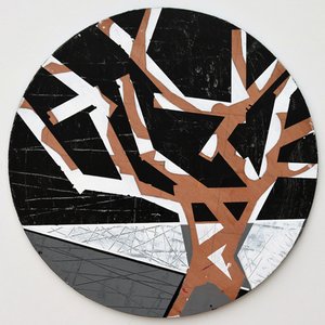 Twixt Heaven & Earth VI-B (akryl na okrągłej tablicy) autorstwa Sara Hayward