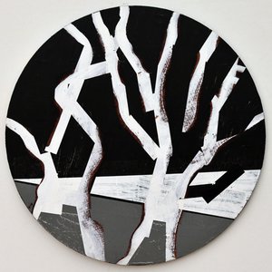 Twixt Heaven & Earth XIV-B (akryl na okrągłej tablicy) autorstwa Sara Hayward