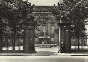 Berlin: Reichsprasidenten-Palais; Rezydencja Prezydenta RP (zdjęcie czarno-białe) autorstwa Sasha Stone