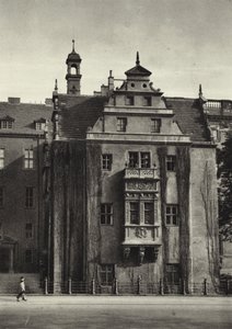 Berlin: Apteka Zamkowa (zdjęcie czarno-białe) autorstwa Sasha Stone