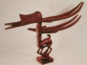 Antylopa, część maski Tuywara z Wybrzeża Kości Słoniowej (drewno) autorstwa School African