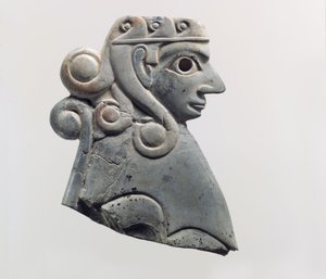 Tabliczka meblowa: żeński sfinks z lokami w stylu Hathor, ok. XVIII w. p.n.e. (kość słoniowa hipopotama) autorstwa School Anatolian