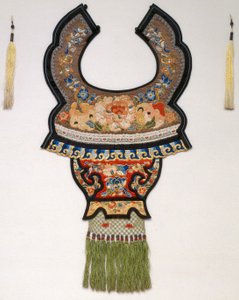 Kołnierzyk damski (zdjęcie) autorstwa School Chinese