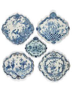 Plakietki rombu w kształcie rombu Delft, koniec XVII - początek XVIII w. (fajans)