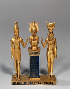 Starożytność egipska: triada ozyryjska w imieniu Osorkon (Ozyrys otaczają Izyda i Horus. Złota zawieszka i lapis lazuli (lapis lazuli). XXII dynastia, okres niski. Paryż, Luwr