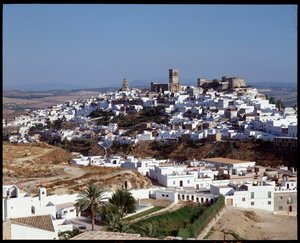 Panoramiczny widok na miasto Arcos de la Frontera, Andaluzja, Hiszpania autorstwa School Spanish