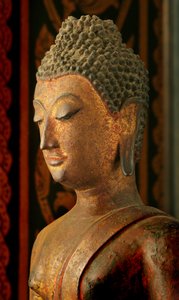 Lanna Sukhthaya Style Budda (Brązowy)