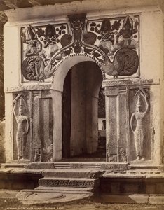 Wejście na tereny Nata Dewale, Kandy, ok. godz. 1880.