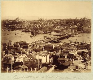 Panorama z widokiem na Stambuł i Bosfor, ok. 1890 (zdjęcie czarno-białe) autorstwa Sebah and Joaillier