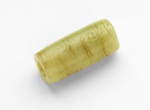 Koralik, ok. 1600-1050 pne autorstwa Shang Dynasty Chinese School
