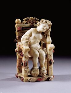 Figura Dzieciątka Jezus siedzącego na tronie, początek XVII w. (pozłacana polichromowana rzeźbiony alabaster)