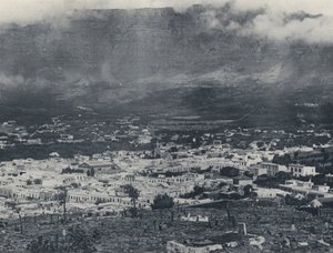Kapsztad i Góra Stołowa (zdjęcie czarno-białe) autorstwa South African Photographer