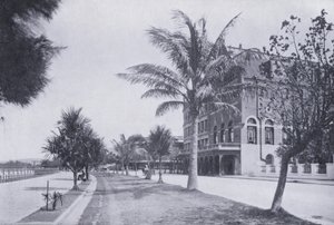 Esplanade, przedstawiający Marine Hotel, Durban (zdjęcie czarno-białe) autorstwa South African Photographer