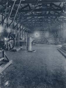Wnętrza, warsztaty ślusarskie, Geldenhuis Deep Level Gold Mining Company (zdjęcie czarno-białe) autorstwa South African Photographer