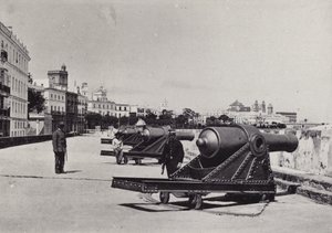 Cadiz: Bateria San Carlos (zdjęcie czarno-białe)