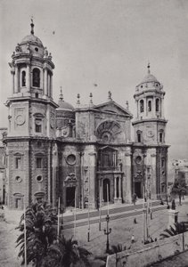 Kadyks: La Catedral (zdjęcie czarno-białe) autorstwa Spanish Photographer