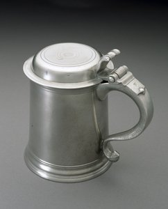 Kufel, ok. 1820-1827 (cyna) autorstwa Spencer Stafford