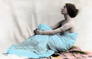 Lina Cavalieri jako Fedora, ok. 1900-1905 (pocztówka) autorstwa Studio Reutlinger