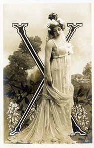X: Amelie Dieterle, francuska aktorka i piosenkarka - Theatre des Varietes, Bouffes Parisiennes, Paryż - alfabet na pocztówce