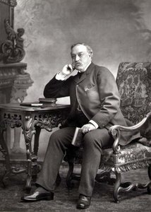 Edmund Yates (1831-94), dziennikarz i powieściopisarz, fotografia portretowa (zdjęcie czarno-białe)