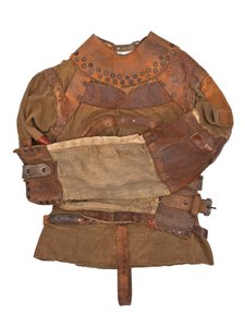 Kaftan bezpieczeństwa należący do Harry