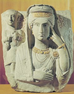 Płaskorzeźba nagrobna z postacią kobiecą, z Palmyry, Syria autorstwa Syrian School