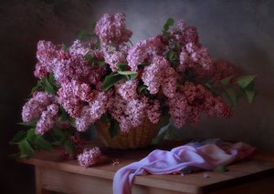 Romantyczna martwa natura z bzami autorstwa Tatyana Skorokhod