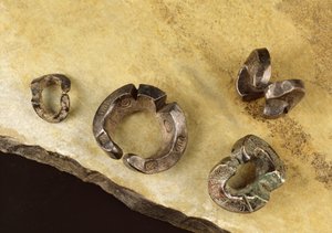 Pieniądze z Królestwa Lanna, północna Tajlandia (metal) autorstwa Thai School