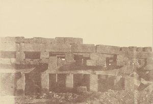 Zbliżenie na zadaszony spacer Tothmesa III, Karnak autorstwa Théodule Devéria