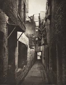 Dziedziniec nr 101, High Street (#8) autorstwa Thomas Annan