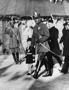 Szach Pahlavi z Persji z synem, księciem koronnym, kwiecień 1926