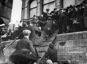 „Ucieczka z Antwerpii”, 1914