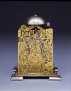 Miniaturowy zegar na wsporniku, nr 222, ok. 1695