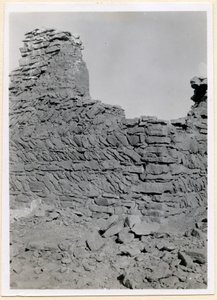 Ruiny południowego kościoła, szczegół muru, Sabagura, Egipt, zdjęcie Ugo Monneret de Villard autorstwa Ugo Monneret de Villard
