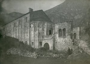 Widok na opactwo San Pietro al Monte, Civate, Lombardia, Włochy, zdjęcie autorstwa Ugo Monneret de Villard, około 1910 r. autorstwa Ugo Monneret de Villard