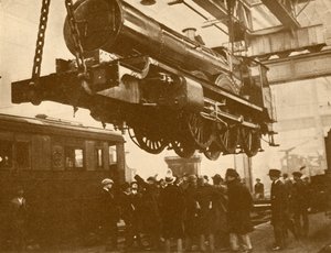 Wielki Zachodni Rycerz Konny Do Inspekcji Uczniów Szkół Publicznych Zwiedzających Swindon, ok. 1930. autorstwa Unbekannt