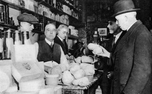 Klient ogląda haggis, Londyn, 1926-1927 autorstwa Unbekannt