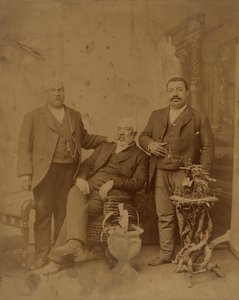 Odbitka albuminowa trzech członków rodziny Boyd, 1890-1930. autorstwa Unbekannt