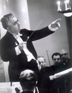 Aram Chaczaturian, sowiecko-ormiański kompozytor, lata 60. autorstwa Unbekannt