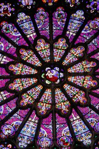 Bazylika św, Denis, transept północny, Witraż (detal), Rozeta nad bramą środkową, Saint-Denis, Francja autorstwa Unbekannt