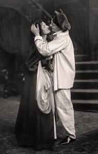 Beatrice Terry i H. Marsh Allen w Pałacu Puckim, 1907 autorstwa Unbekannt