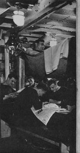 Między akcjami, 1943 autorstwa Unbekannt