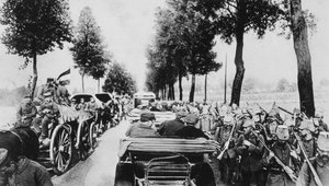 Ruchliwa droga, I wojna światowa, 1915 autorstwa Unbekannt