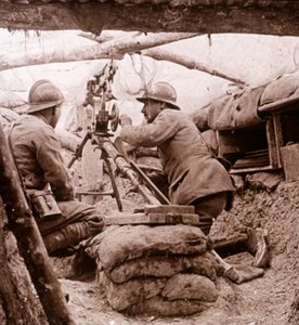 Zakamuflowany karabin maszynowy, c1914-c1918 autorstwa Unbekannt