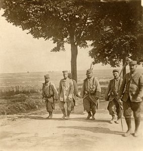 Pojmany niemiecki strzelec wyborowy, Champagne, północna Francja, c1914-c1918 autorstwa Unbekannt