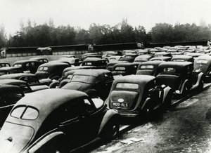 Samochody skonfiskowane przez okupanta, Vincennes, Paryż, 1940-1944 autorstwa Unbekannt