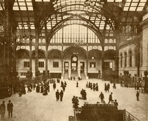 Central Hall, Pennsylvania Station, New York Pennsylvania Railroad Company, 1930. autorstwa Unbekannt