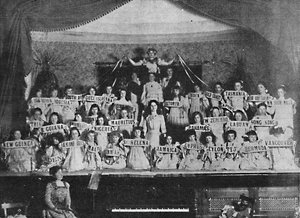 Dzieci Imperium, 1900 autorstwa Unbekannt