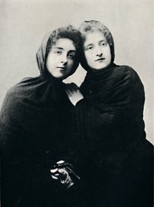 Chilijskie damy w strojach kościelnych Manto, 1911 autorstwa Unbekannt